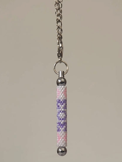 "Mom" Keychain Charm +